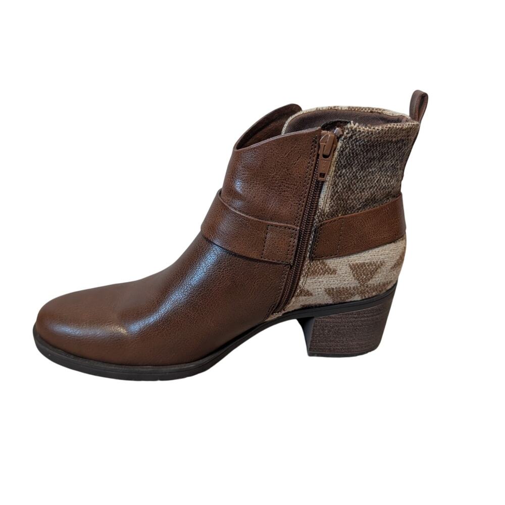 Baretraps Colorado Womens 9M Brown Southwestern Knit Ankle Boots Block Heel Zip
